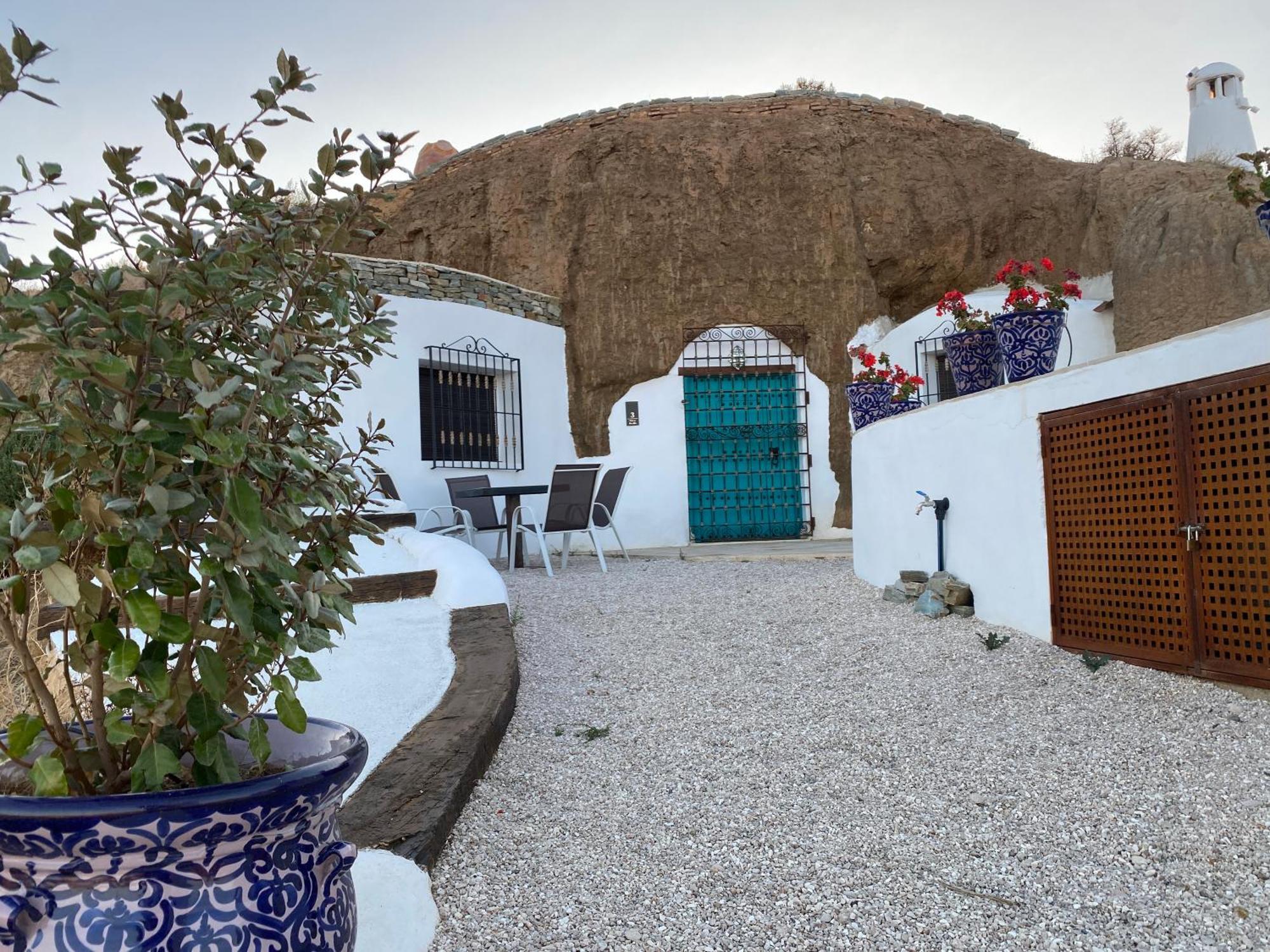 Cuevas Oro Y Arcilla Villa กวาดิกซ์ ภายนอก รูปภาพ